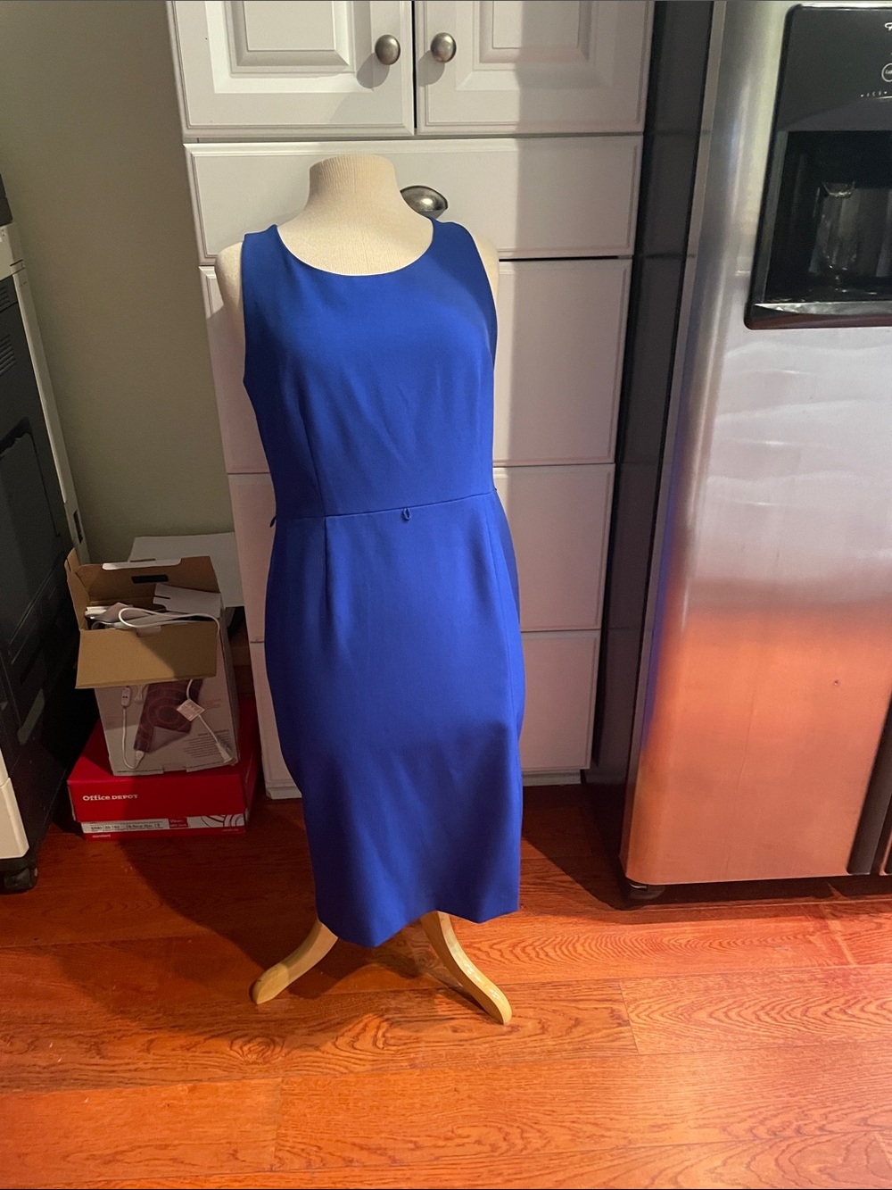 Kasper Sleeveless Cobalt Midi Sheath Dress